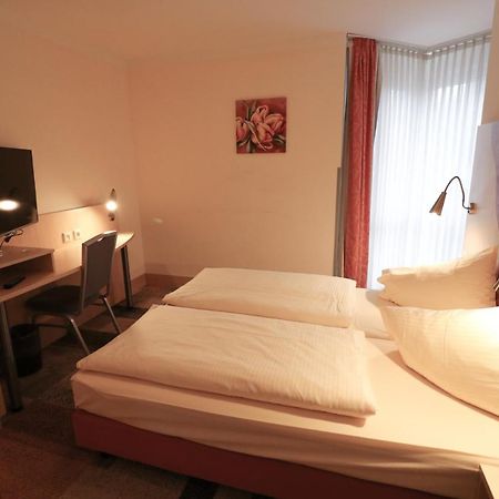Petul Apart Hotel Ernestine Essen Luaran gambar