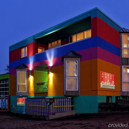 Petul Apart Hotel Ernestine Essen Luaran gambar